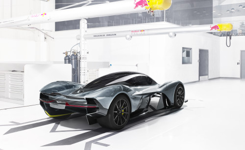 sfærisk håndflade Duplikering Aston Martin and Red Bull Racing unveil radical AM-RB 001 hypercar – Aston  Martin | Pressroom