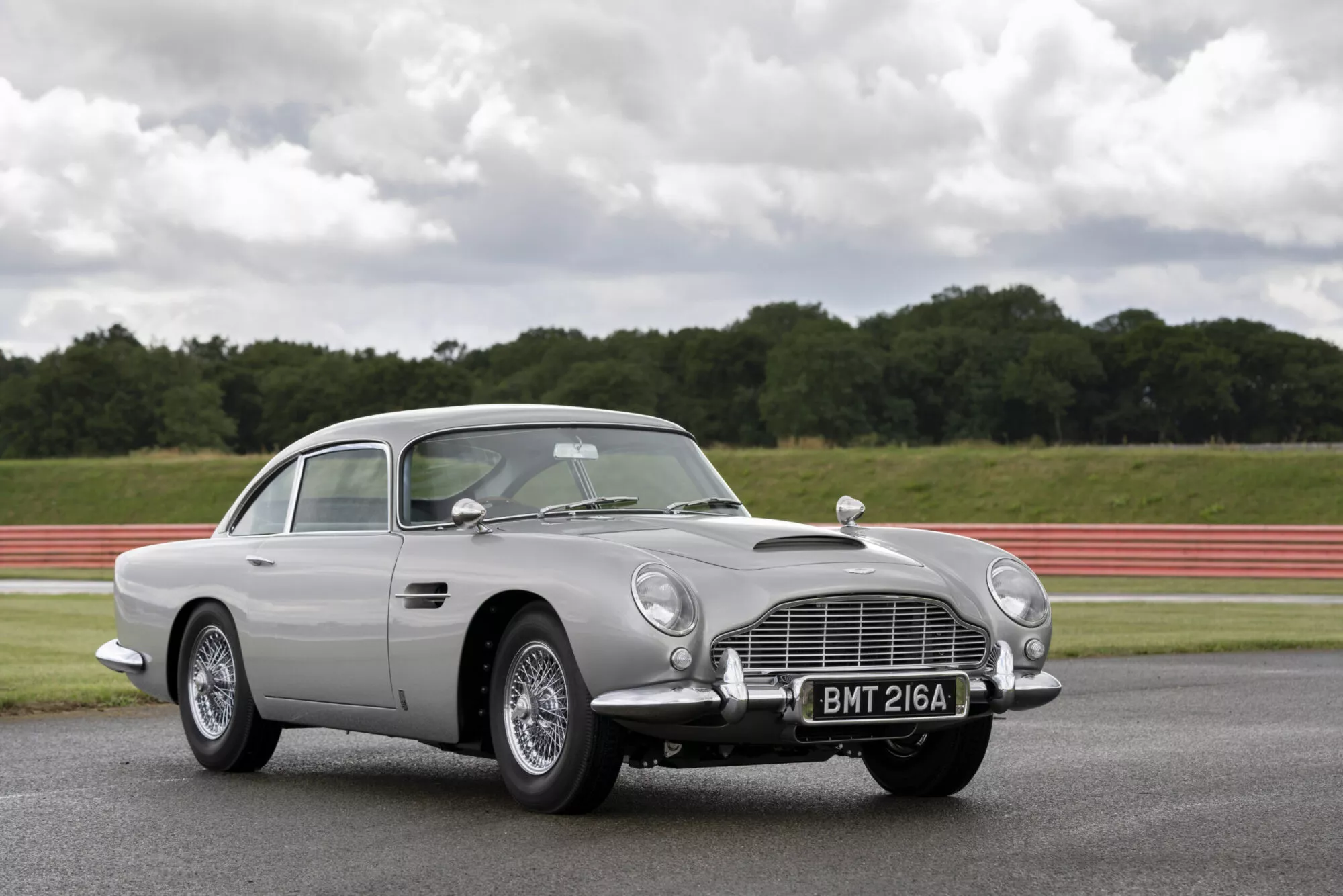 The Aston Martin DB5: History, Models, Differences