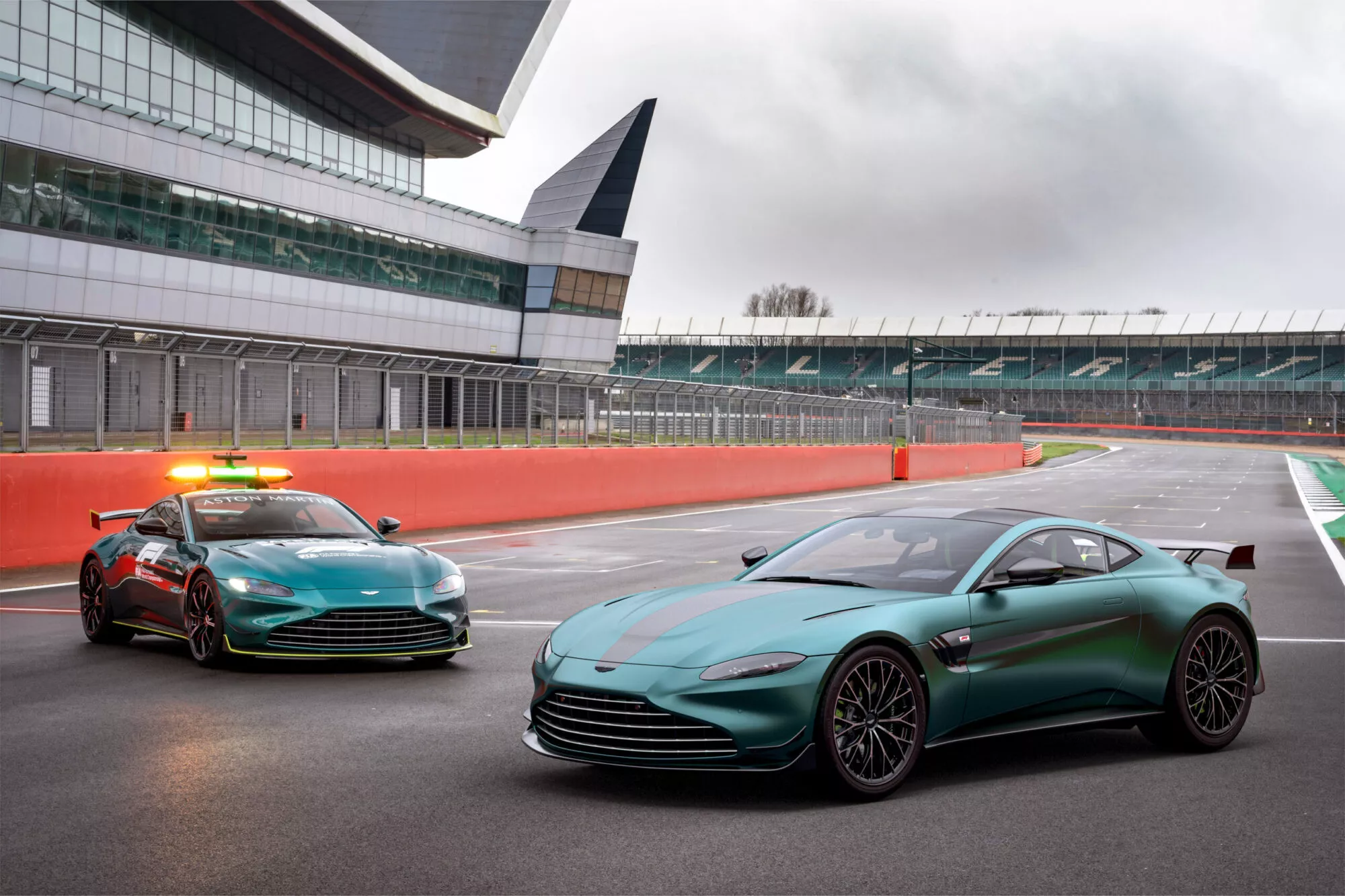 Aston Martin compromised on cooling with updated F1 launch car