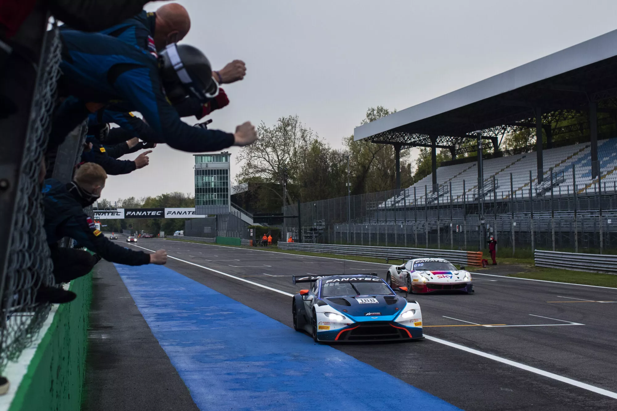 Garage 59 clinches GT3 Class victory as GT World Challenge Pro AM