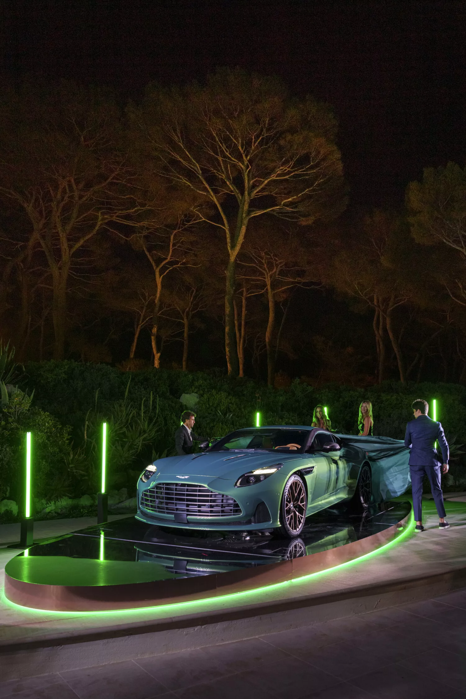 Aston Martin DB12: Start im Herbst 2023